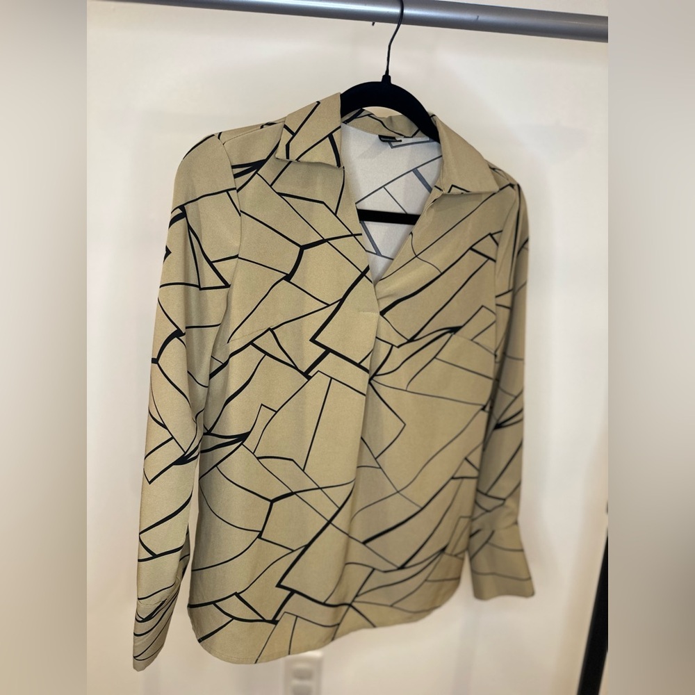 Geometric Tan and Black Blouse